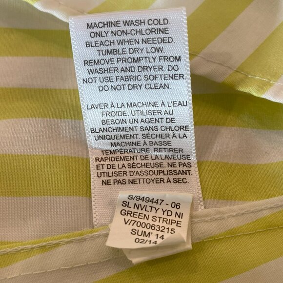 Banana Republic, Sleeveless Top, Collared, Button Front, Non-Iron - Size 0 - Picture 4 of 8